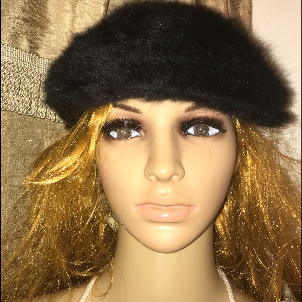 Kangol Black Furgora Hat